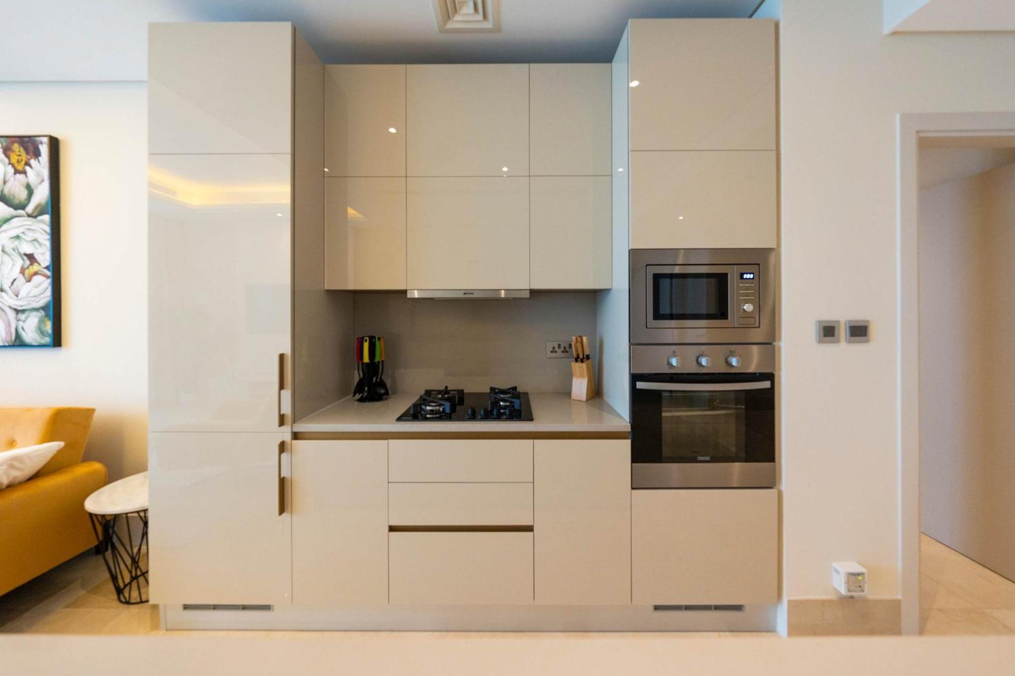 Spacious Beachfront 2 Bedroom Apartment - The 8 Dubai Bagian luar foto
